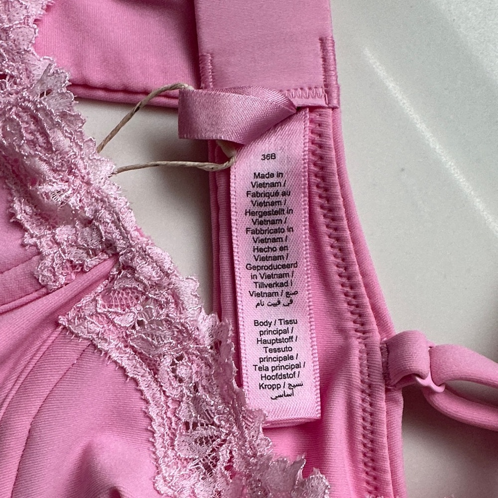 Skims pink bra 36b. NWT - Picture 2 of 3